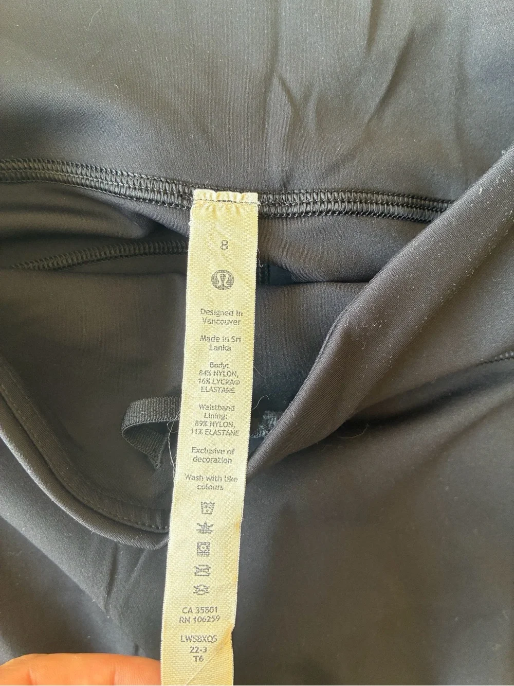 LULULEMON 